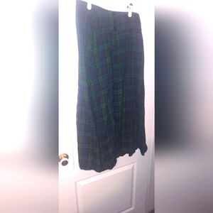 Plaid midi length skirt